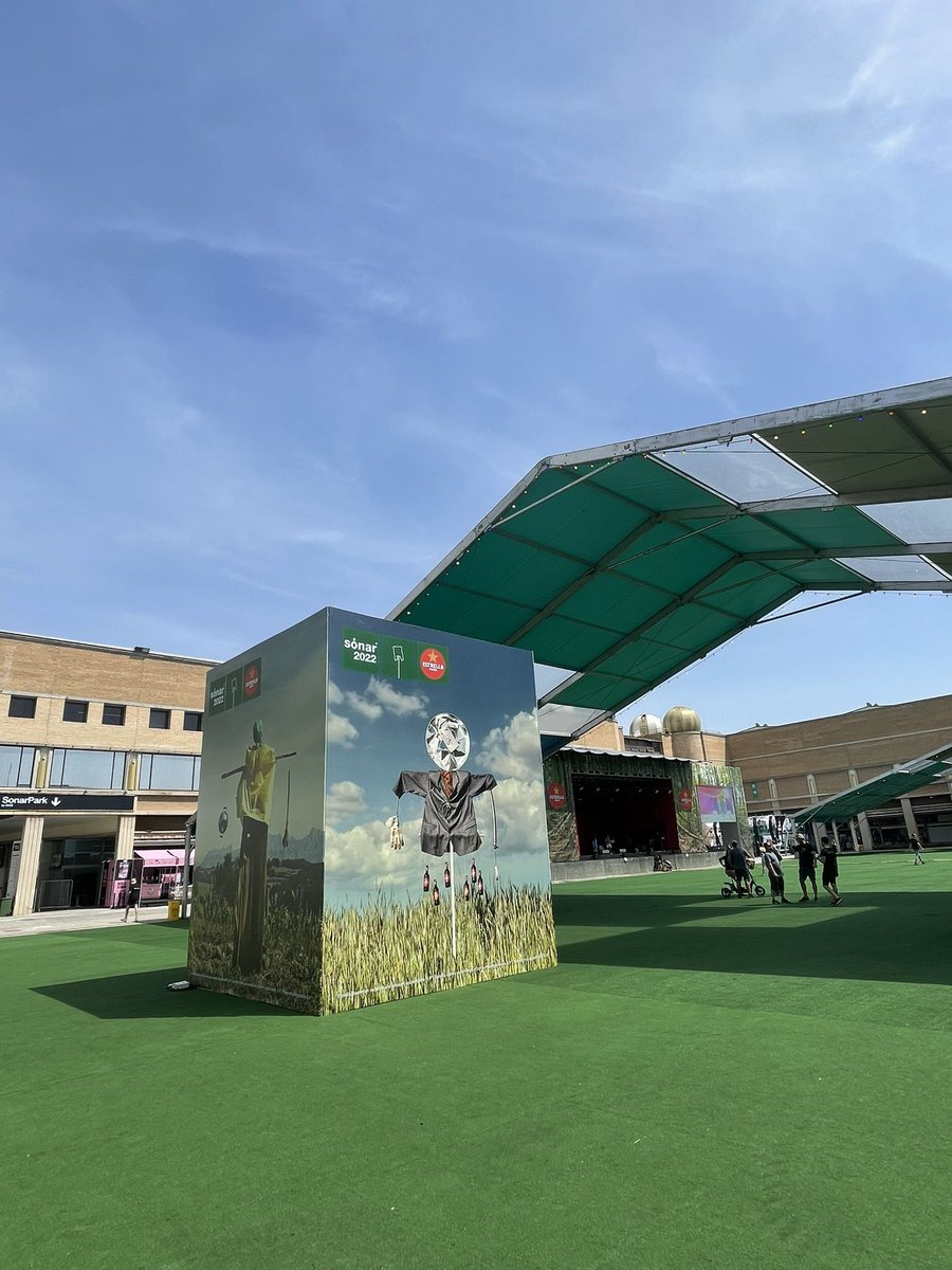 PopapCatradio's tweet image. Ja som al @SonarFestival @sonarplusd!
#sonarfestival #sonarplusd #sonar2022