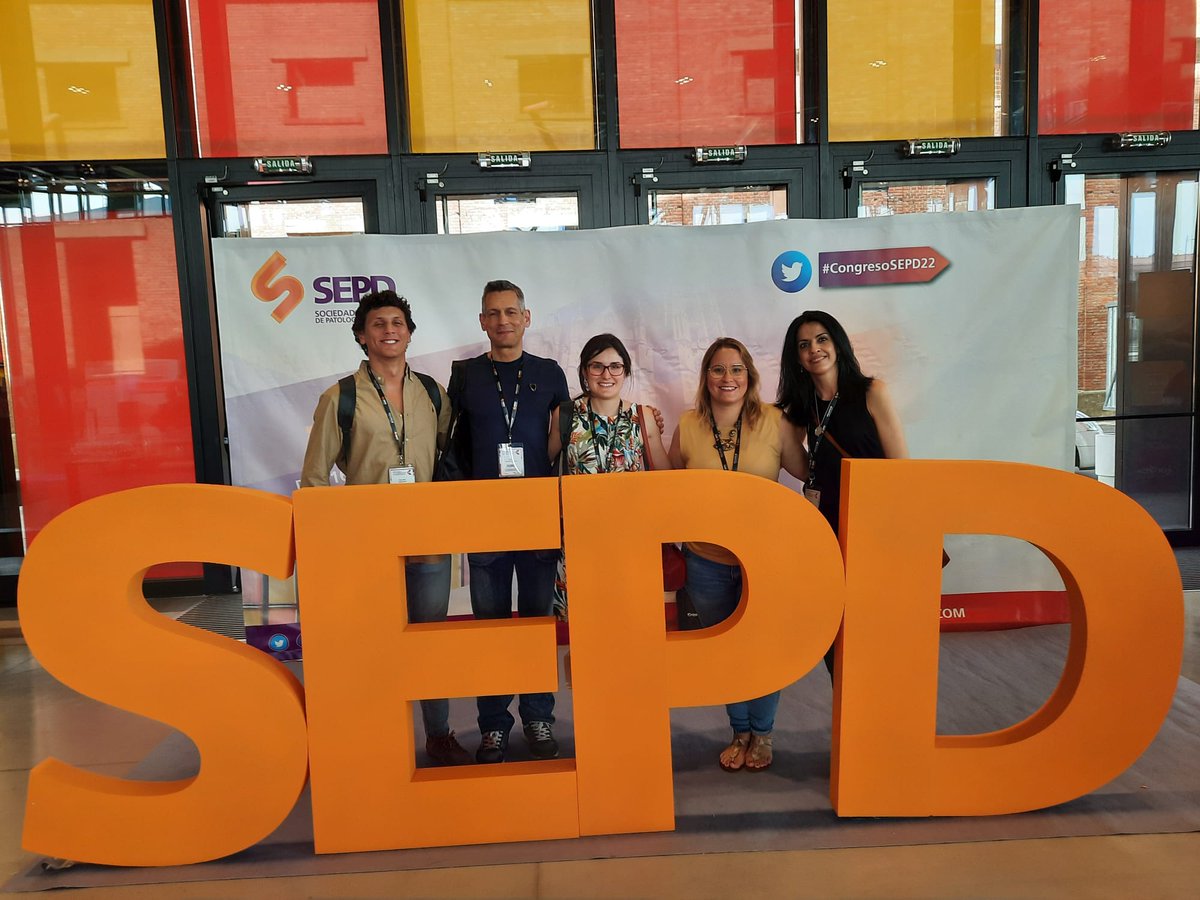 DSierrallana's tweet photo. Nuestros compañeros acaban de llegar al #SEPD2022 ! Preparados para los días completos que se vienen. Arrancamos 👌🏽 https://t.co/ENjrjnG8yf
