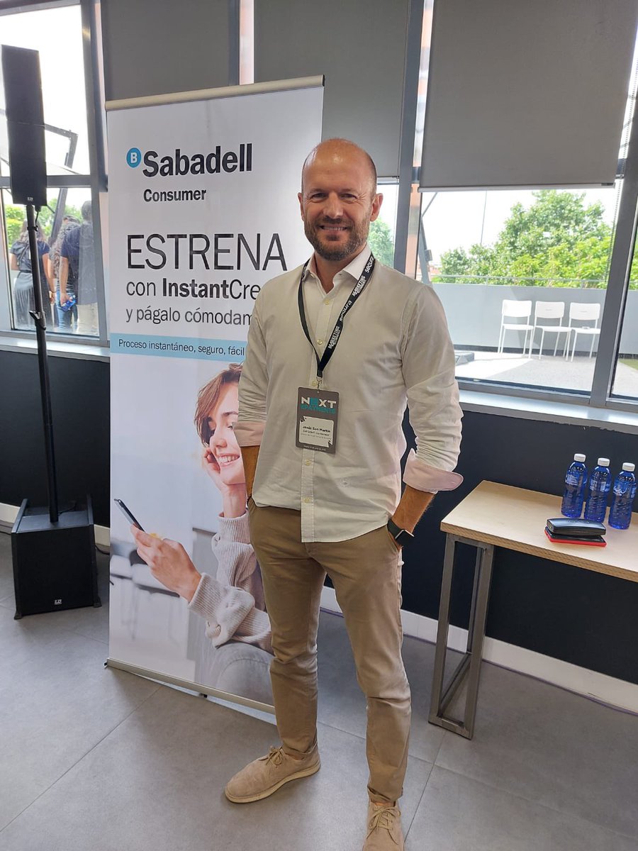 OriolMartin's tweet photo. Nuestro compañero Jesús San Martín presentando #GlobalCredit en el encuentro #NEXTePayments de @Mkt4eCommerce cc @BancoSabadell https://t.co/HWlFWNKxPv