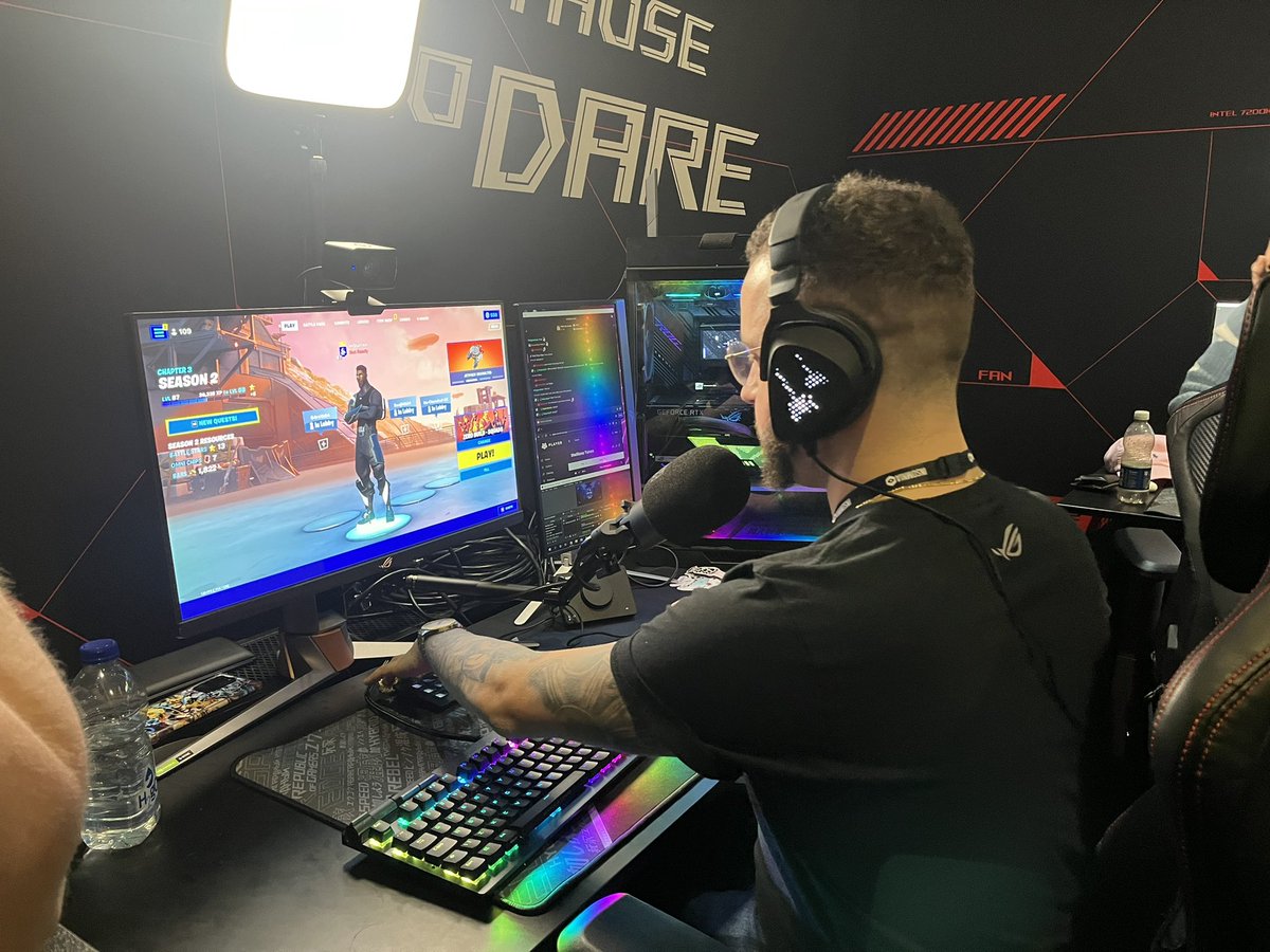 Stallion tweet media