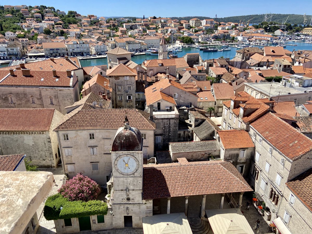 EstherChristina's tweet photo. Die malerische Hafenstadt Trogir.
#Urlaub #Kroatien https://t.co/pMIG4AUEib