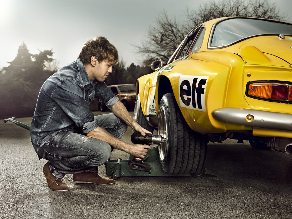 Rdesvoitures's tweet photo. Et comme un boomerang en charge du souvenir, nous avons retrouvé ça dans nos archives... Sebastian Vettel et l'Alpine A110 du Tour de Corse 75. #AlpineA110 #AlpineTDC75 https://t.co/9qL1V9tkcC