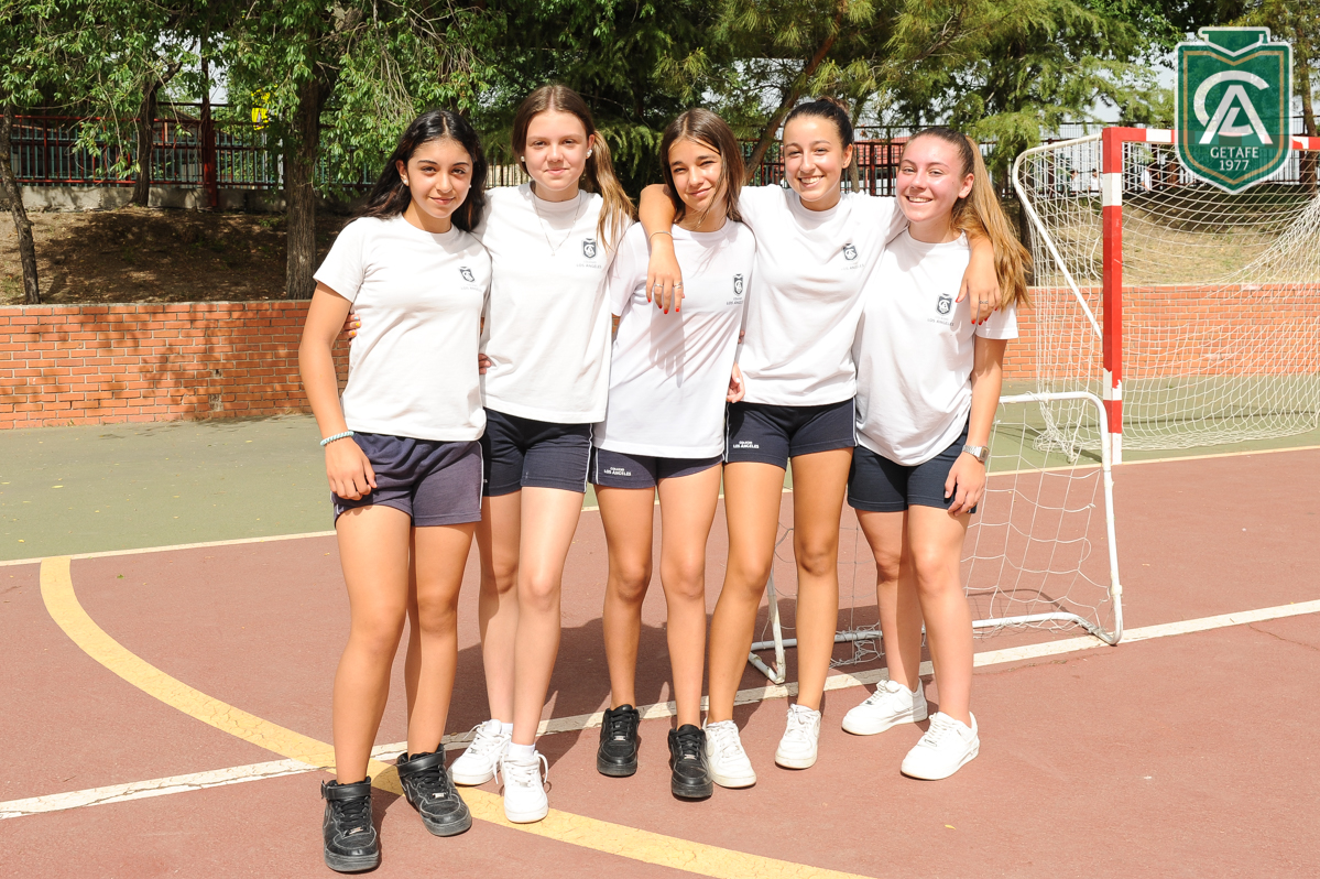 c_losangeles's tweet photo. ☀️ Esta mañana nuestros alumnos de Secundaria han participado en el Rey de la Pista organizado por la Agrupación Deportiva ADESO 🥳🥳 Podéis ver algunas fotografías en: https://t.co/Q9z7gItgfy @LosAdeso #colegiolosangeles #getafe #educacion #deporte @DeporteGetafe https://t.co/WuGW15NFXx
