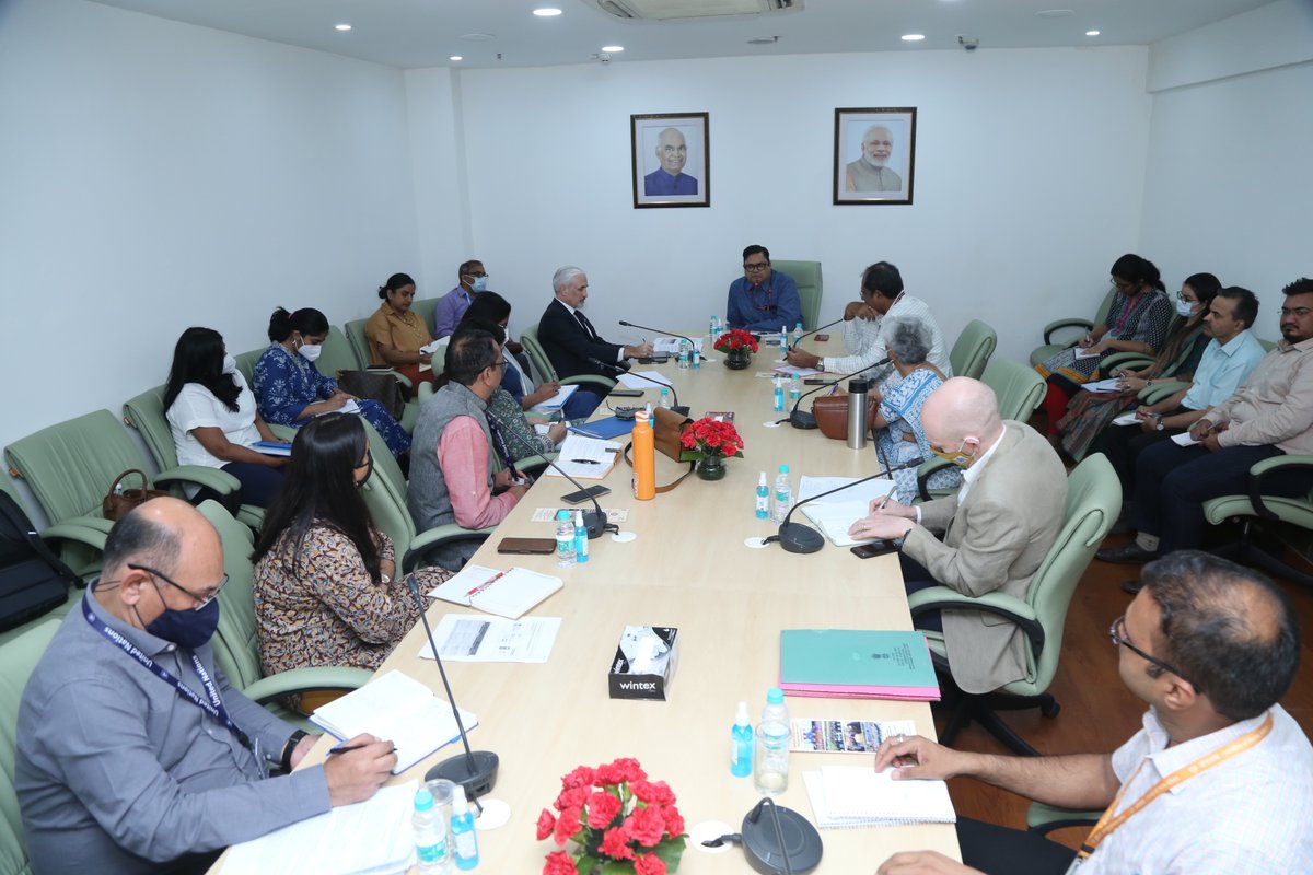 MYBharatHQ's tweet photo. Shri Sanjay Kumar IAS, secretary,@YASMinistry took meeting with representatives of UN agencies such as UNDP UNICEF etc.For bringing better coordination for youth development programme in India. Shri Nitesh Kumar Mishra DG,NYKS was also present along with officers of NYKS and NSS. https://t.co/1mrcWaaLX9