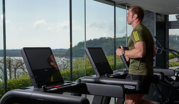 WalesOnline 🏴 (@walesonline) on Twitter photo It's the place where world rugby's most capped player Alun Wyn Jones relaxes and now Dylan Coastal Resort is releasing a new batch of luxury lodges
bit.ly/3Hr7RAU
#Ad <a href="/LLCollectionUK/">Luxury Lodges</a> It's the place where world rugby's most capped player Alun Wyn Jones relaxes and now Dylan Coastal Resort is releasing a new batch of luxury lodges
bit.ly/3Hr7RAU
#Ad <a href="/LLCollectionUK/">Luxury Lodges</a>