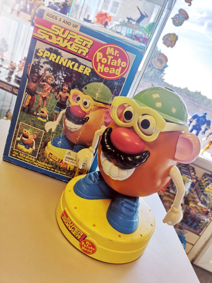 Toy of the Day ☀️🌞🌴💦

#retro #toys #toyhunter #vintage #collector #90s #mrpotatohead #toyshop #bradford #Yorkshire #leeds #westyorkshire #4everetro