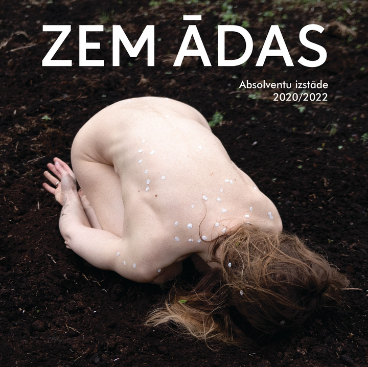 No 8. līdz 30. jūnijam Berga Bazārā, Elizabetes ielā 87, ir aplūkojama izstāde “Zem ādas”, kurā sevi piesaka vienpadsmit jaunie fotogrāfijas autori – ISSP Skolas 2022. gada absolventi. 

Vairāk informācijas: issp.lv/en/home/issp-s…