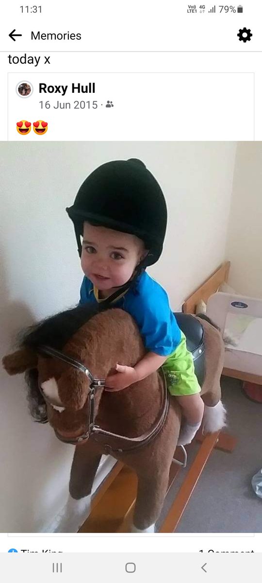 TimTimking504's tweet image. #ITVRacing can you show my grandson roarke he just loves the racing thanks Mr king Middleton manchester