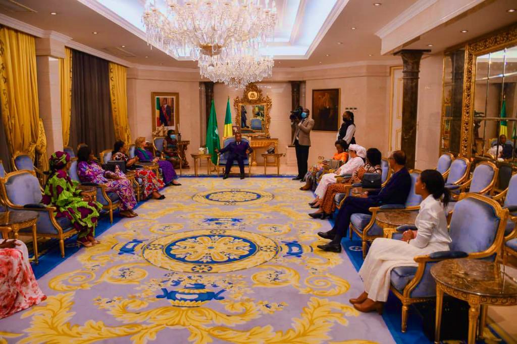 La Première Dame Hadiza Bazoum a participé à la 26ème AGE de l’#OPDAD qui s’est déroulée du 9-10 juin à Brazzaville avec pour thème “20 ans au service des plus vulnérables d’Afrique”.
#Congo.
#OPDAD20ans #OAFLADTurns20