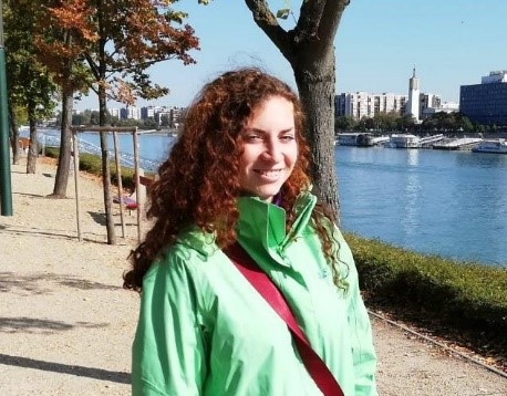 NairoukhGroup's tweet photo. We warmly #welcome our new group members @HebrewU Lee Mitzva, Nwar Egbaria and Keren Greenberg! 🔬⚗️👩‍🔬We wish you all a great start and lots of exciting #chemistry! 🤩 https://t.co/L3r3zrXFOX