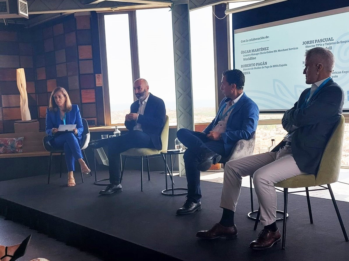 sabadellprensa's tweet photo. .@JordiPascual_BS de @BancoSabadell: "El año pasado se introdujo en Europa la norma #SCA, la autenticación obligatoria en pagos #eCommerce. Fue un proceso complejo debido a las diferentes velocidades de adaptación de los países y bancos emisores de tarjetas"
@AmericanExpress https://t.co/xNNj67XMOl