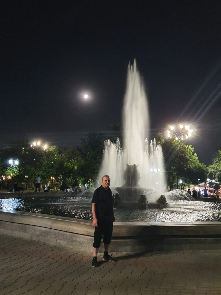 Tekrar Merhaba. Bizim buralarda Twitter pek iyi çekmiyor. Gerekli ayarlamaları yapınca meseleyi çözdük. Uzun aradan sonra merhaba diyebilmek için “Taşkent’in gündüzü sıcak ise gecesi serin oluyor. “ bilgisini vereyim istedim😉