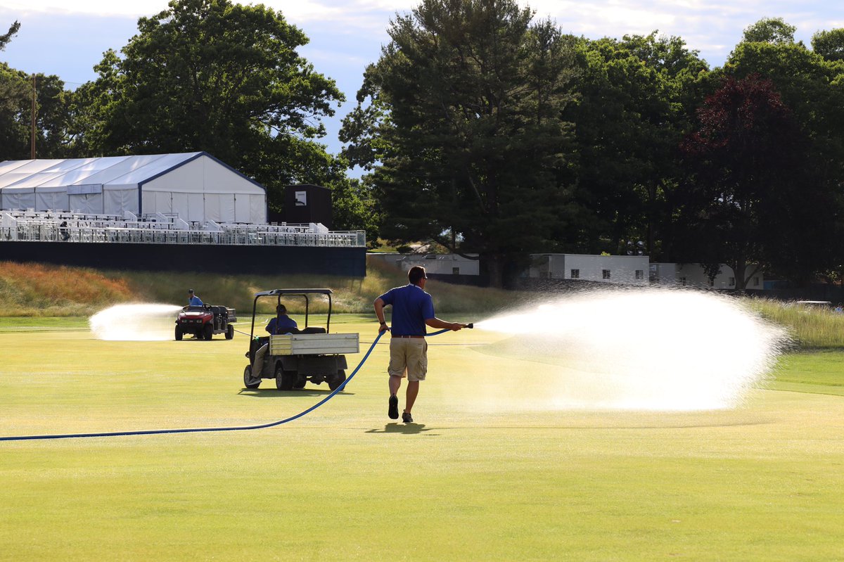ScottRamzay's tweet photo. Prescription hydration!!! @usopengolf   #FastnFirm https://t.co/GXKsD9li5J