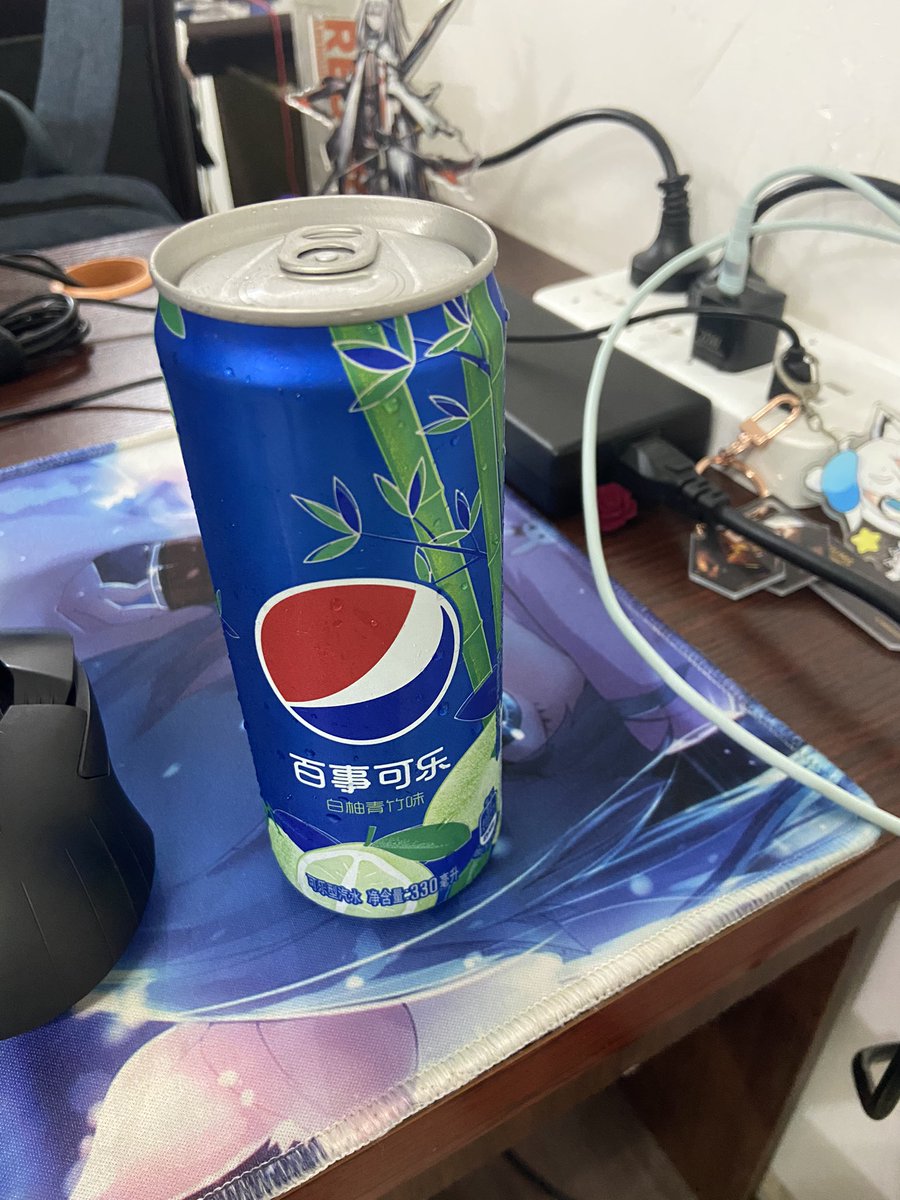 ヽ(｀⌒´メ)ノ没见过的新口味！！！