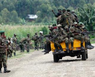 IsralMutombo11's tweet photo. #Rdc: selon la société civile du nord Kivu, les forces armées de la RDC contrôlent la cité de Bunagana depuis ce jeudi 16 juin 2022 dans la matinée. Les rebelles du M23 ont pris fuite. 

La population en liesse salue cet exploit des forces loyalistes. https://t.co/mPrQUthqPP