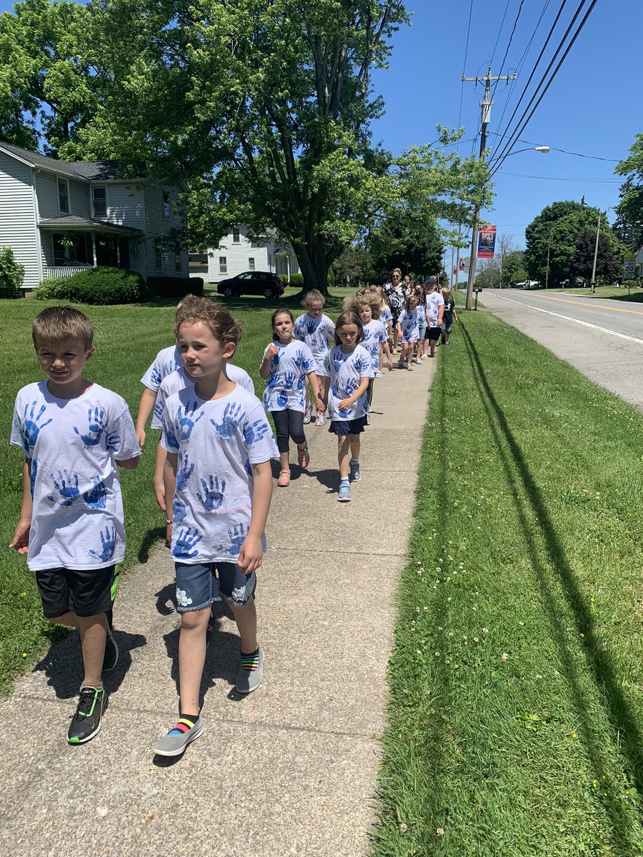 TaboneClassroom's tweet image. Walking Field Trip Day to the Barker Park and ice cream at The Taco Place! #junefun #barkercsd