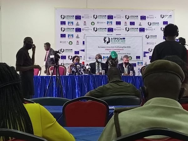 regyhenry's tweet photo. RHAGF participated in the press conference organized by A-TIPSOM and NACTAL to mark the EU Anti Trafficking Day on 18th October 2021 in Abuja
#RHAGF
#NACTAL
#ATIPSOM
#Partnership
#Awareness https://t.co/9rumwivI0R