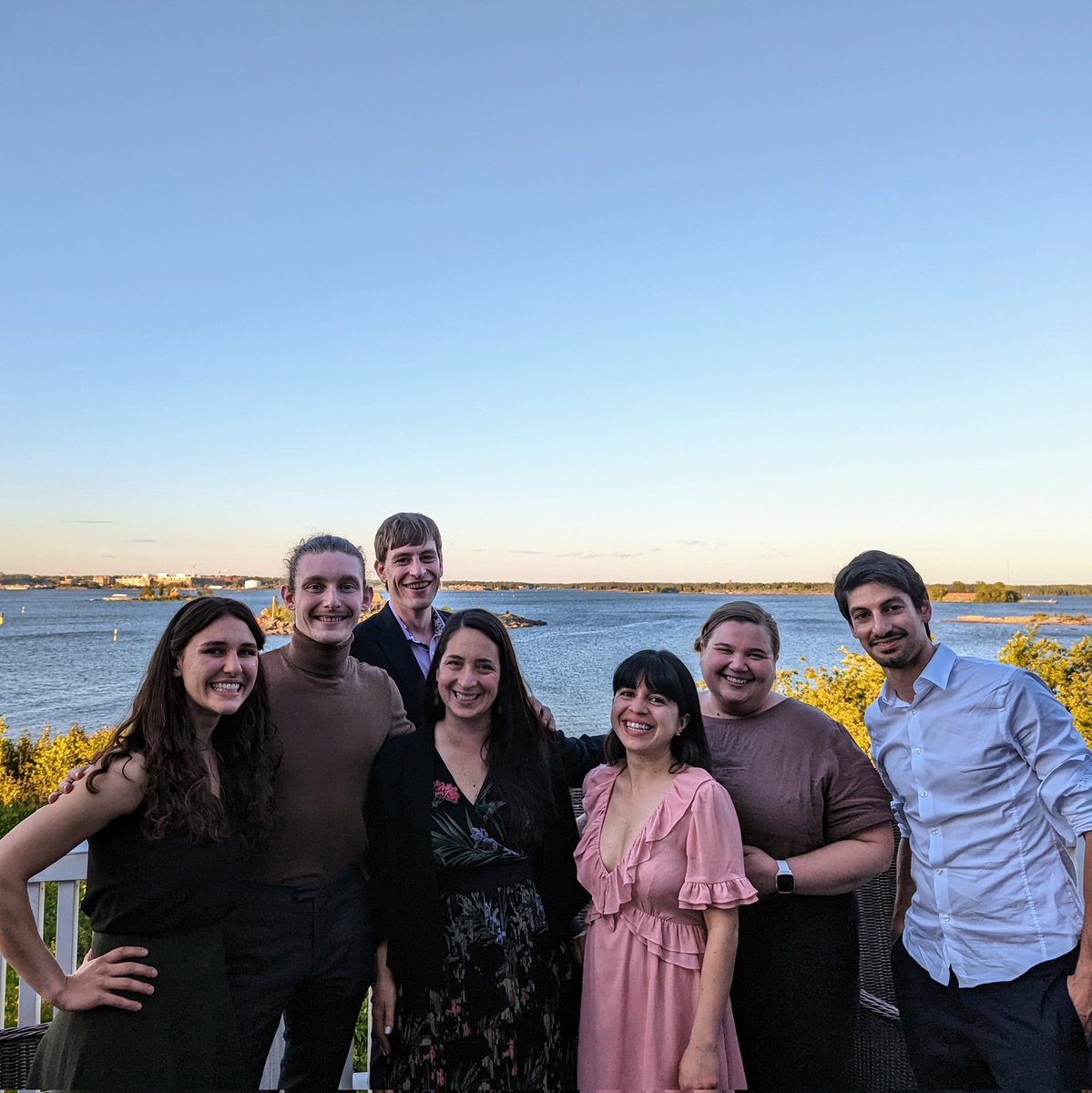 Group photos at #tappinano2022 @TAPPINanoStdnts - conference dinner was a blast + the view was stunning & a great lunch in an old Helsinki prison with good friend Tekla Tammelin from @VTTFinland with @DrMarcusJohns @Ferreira_ElisaS @fdacierno @megangrobertss https://t.co/BVWXq5MqiM