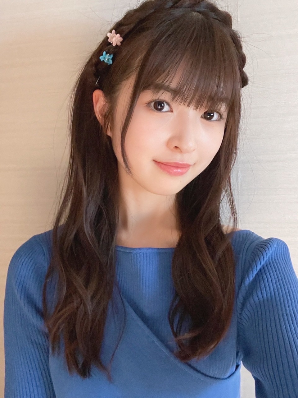 小川彩　56コンプ+バラ9枚　180枚 same numbers 生写真 小川彩 セミコンプ+ヨリヒキ2枚 - メルカリ
