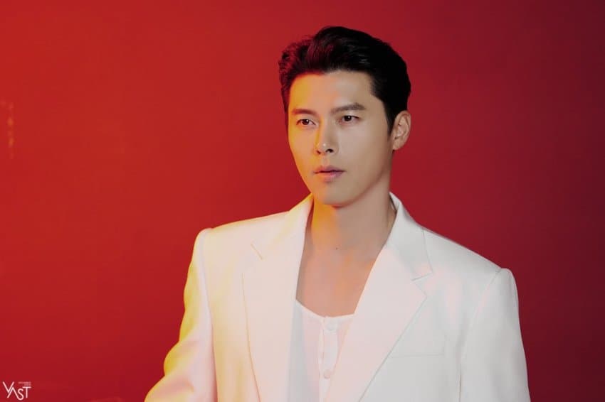 sdwlwngo92's tweet photo. #365일_빈주얼_극성수기 #광고_그런데_눈빛이_서사인
#현빈 #HYUNBIN #ヒョンビン #玄彬
#73Hours #VASTZIP https://t.co/b6e0st9xrw