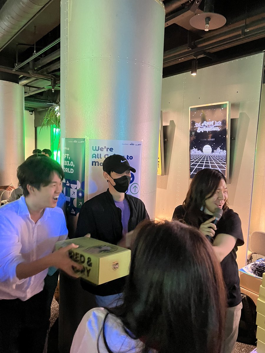 yuekim's tweet photo. @hello_web3 @youngsun 
#HELLONFT2022 https://t.co/YLb2A9kjbF