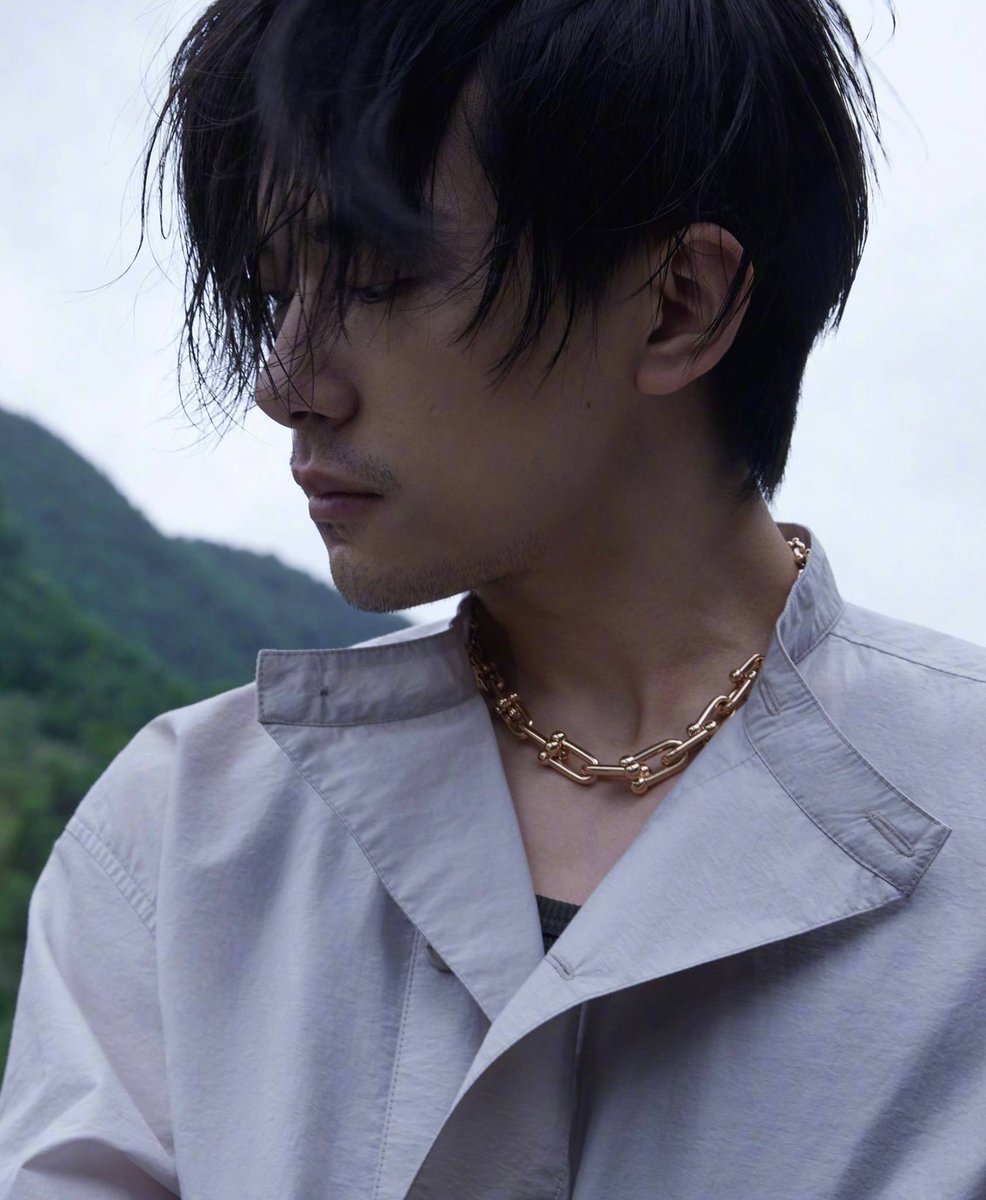 thikodich's tweet photo. Thị chưa chín: a war movie in Hunan #JacksonYee started around August https://t.co/BdKrlPrMCN
