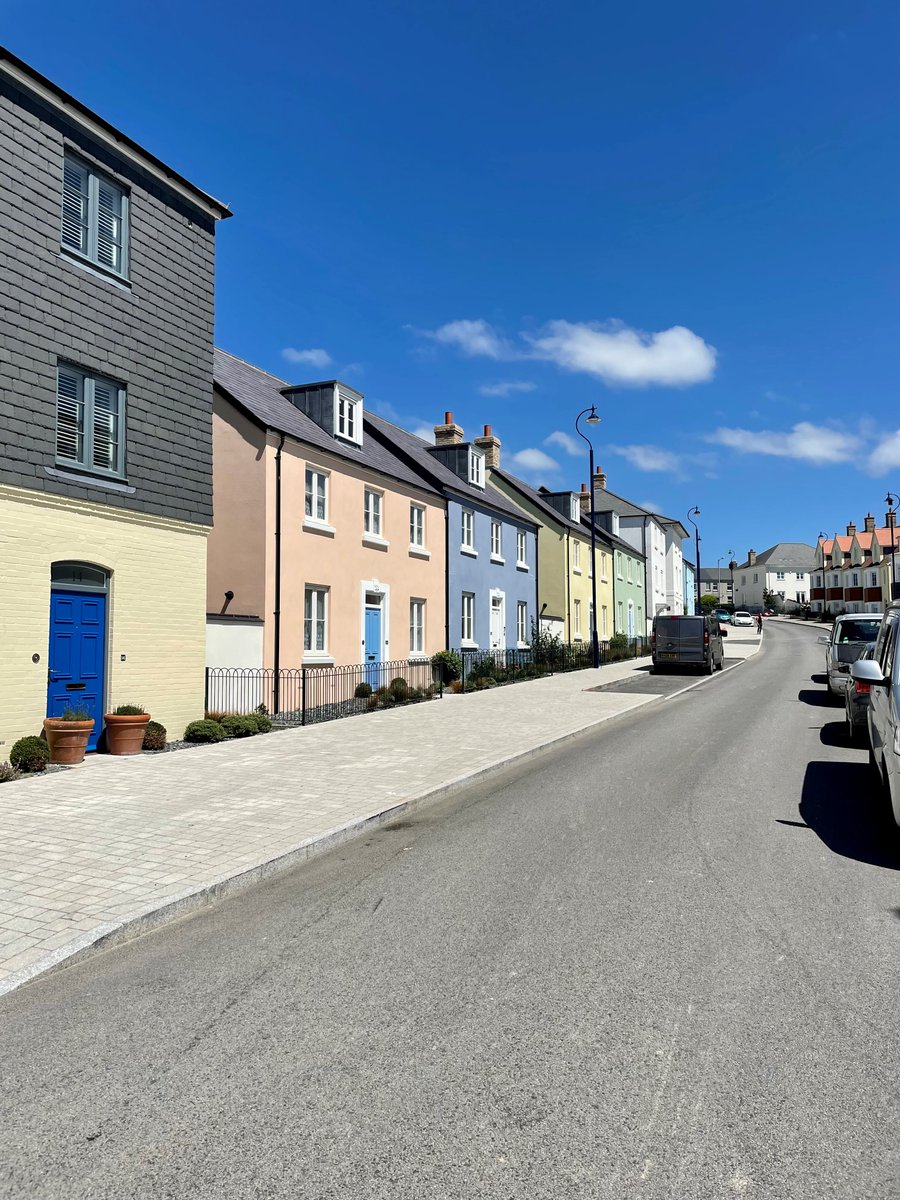 johnnyberesford's tweet photo. Thank you @PrincesFound for inviting me to the Affordable Housing Study Group at Nansledan, Cornwall. Great to see how the community is growing + the quality of the materials being used. Interesting debates about how new communities can address affordability issues. @WelborneUK https://t.co/WSyFLn01e6