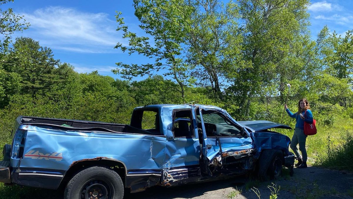 AcadiaMosquito's tweet image. Sometimes we collect mosquitoes in pretty interesting places! Some of the best are a  🚽toilet graveyard, ⛴ a washed-up boat,  a truck 🛻, and a waterfall🌊
