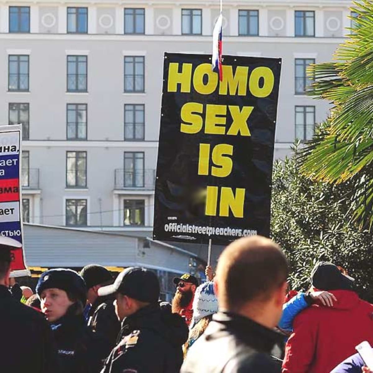 JohnnieGuilbert's tweet image. Fixing a homophobic sign