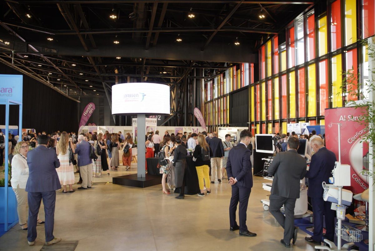 STEndoscopia's tweet photo. Todo en marcha dentro del Congreso de la @sepdigestiva. Pásate por el #Stand6 y conoce el Ecoendoscopio #EUS Lineal EG-UC5T de @SonoscapeGlobal y el sistema #EndoRotor de @InterscopeMed con sus catéteres EPR y PED
#CongresoSEPD2022 #STEndoscopia #gastroenterology Fotos: SEPD https://t.co/kMRyDyk3Tn