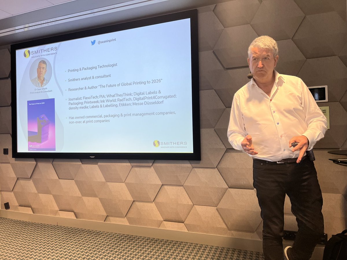 PrintingFinland's tweet photo. @seaninprint gives us some insight where the #printingindustry is heading https://t.co/M0oPPx4Idu