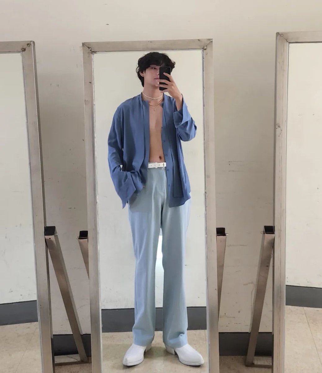 luuvpjm's tweet photo. does he think it's okay to suddenly drop this and attACK MY WHOLE EMOTIONAL ASS https://t.co/v6F0FSRSK8