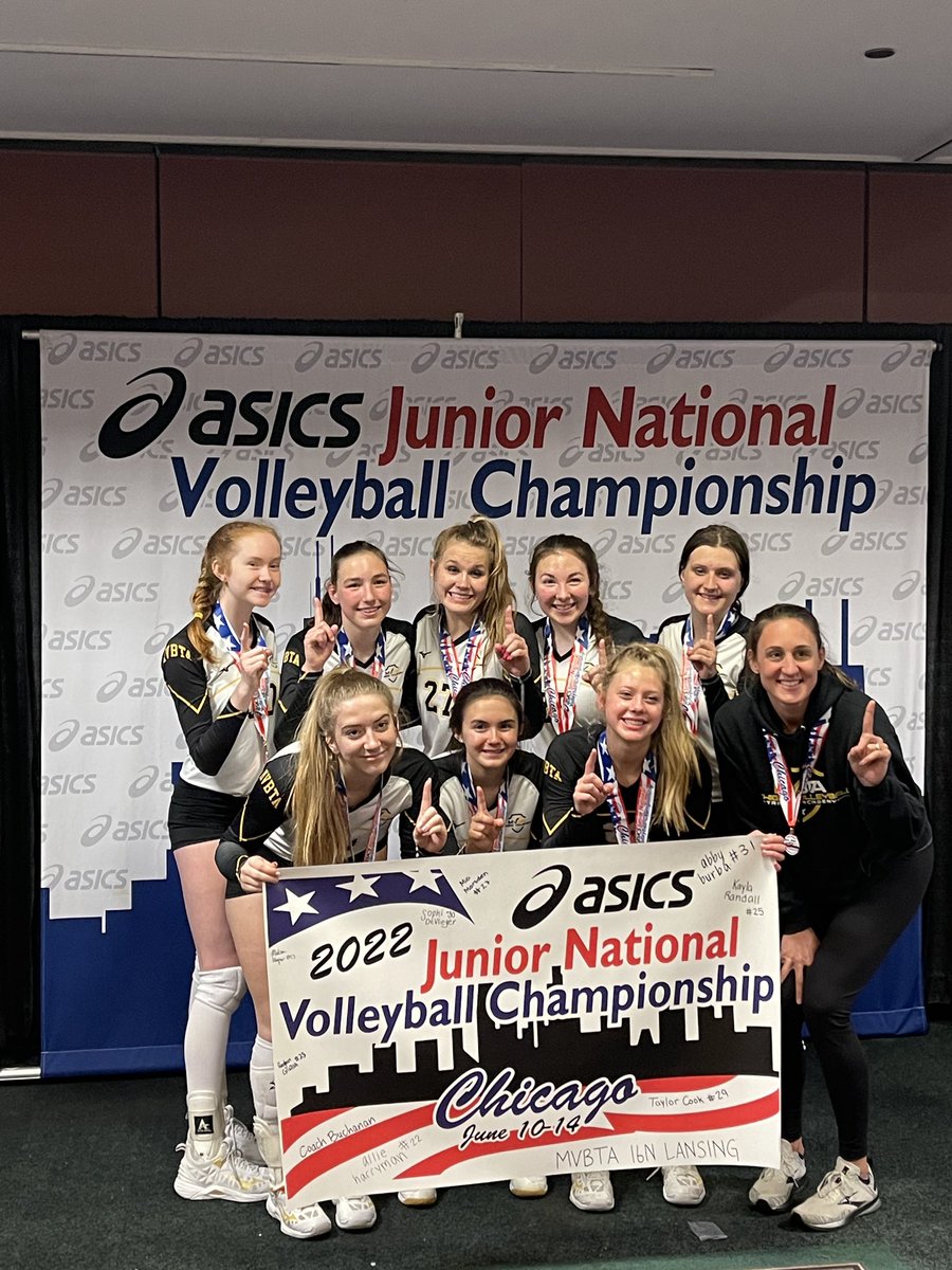 🙌🏼CONGRATULATIONS to REEGHAN GRIFFITH and her Team who absolutely Killed it @ ASICS  NATIONALS earning🥈SILVER! 🖤🏐💛