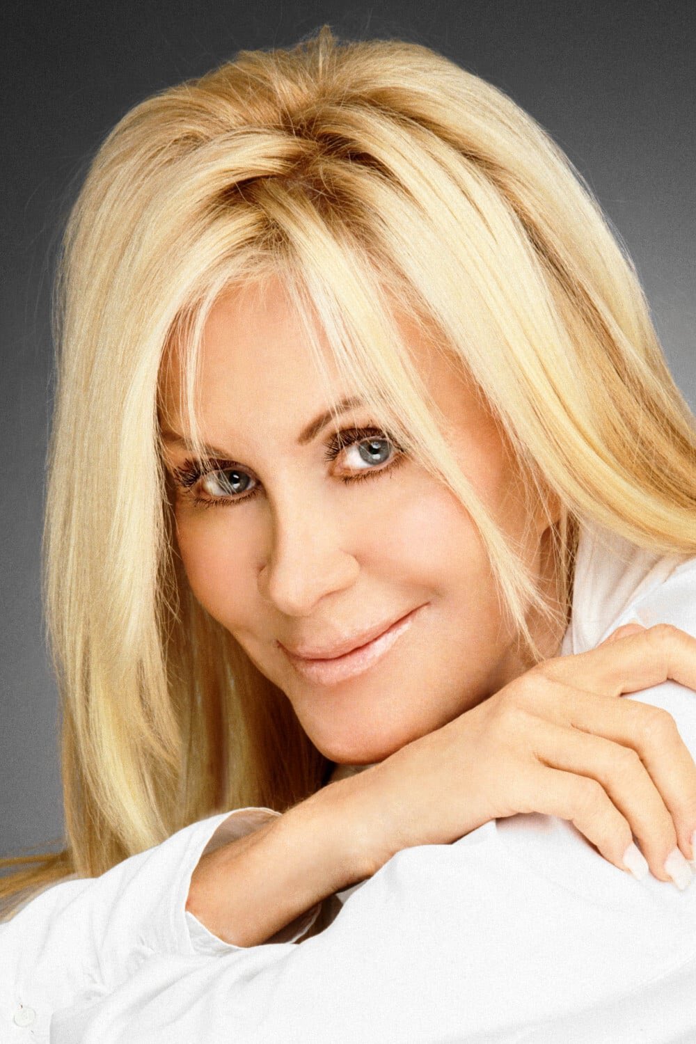 Happy Birthday to Joan Van Ark .. 