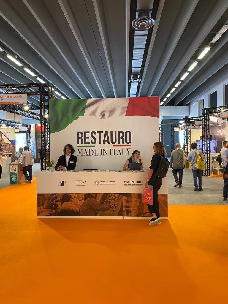 ITAAmman's tweet photo. #restorationweek
Si è conclusa con grande successo la prima e più importante fiera internazionale dedicata al restauro organizzata da @assorestauro. Un importante momento di dialogo e confronto grazie a convegni, mostre, tavoli tematici e workshop. https://t.co/aIL6XubM6J
