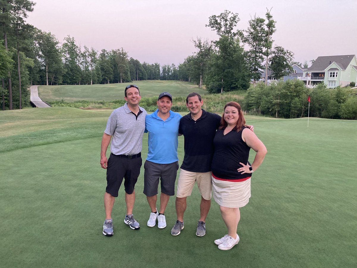 Not sure any of us will be a part of the PGA Tour anytime soon (well, maybe @benshindler ) but we certainly did have some sweaty fun! @JPhillips_CHHS @e_pioch