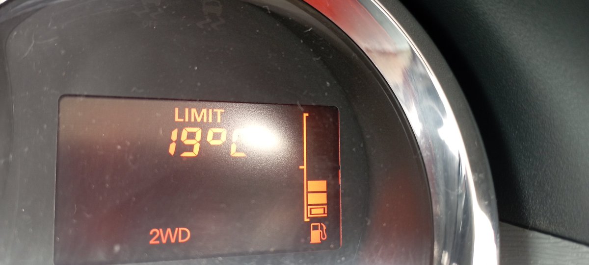 deefer_dog's tweet photo. So, this is what €35.00 diesel gets you now. Great. https://t.co/s596AbfLG3