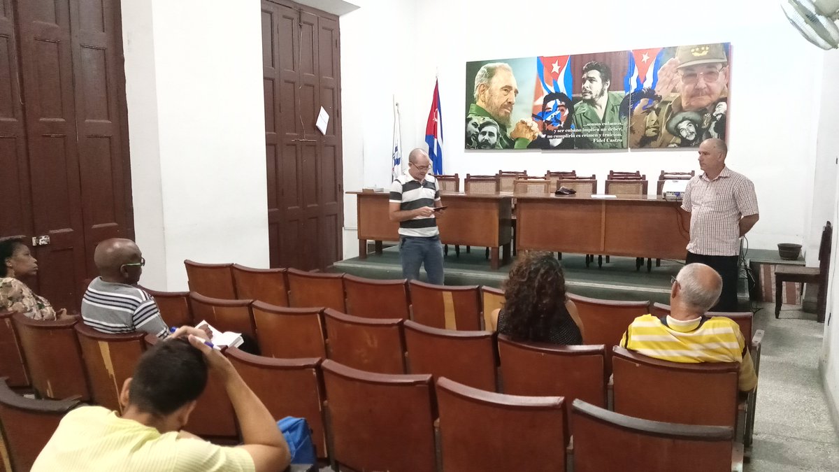 CEFAS_UM's tweet photo. Rinden cuentas los proyectos del @CEFAS_UM (#Salud3D, #ReciclEscoria y #Mascarillas_4.0) de sus resultados trimestrales en el Programa Territorial de Encadenamiento Productivo. https://t.co/EG6uMK2NP7