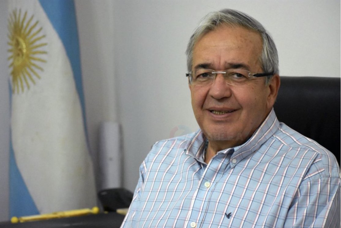 🎙📻 #QvoVadis <a href="/GodoyMSantiago/">Santiago Godoy</a> “Hay un montón de gente joven d una generación importante q viene. En el caso mío y d un montón d compañeros,es solamente ayudar y colaborar desde donde se pueda. Lo q es importante,más allá d una juntadera,es tratar de hacer un proyecto económico”