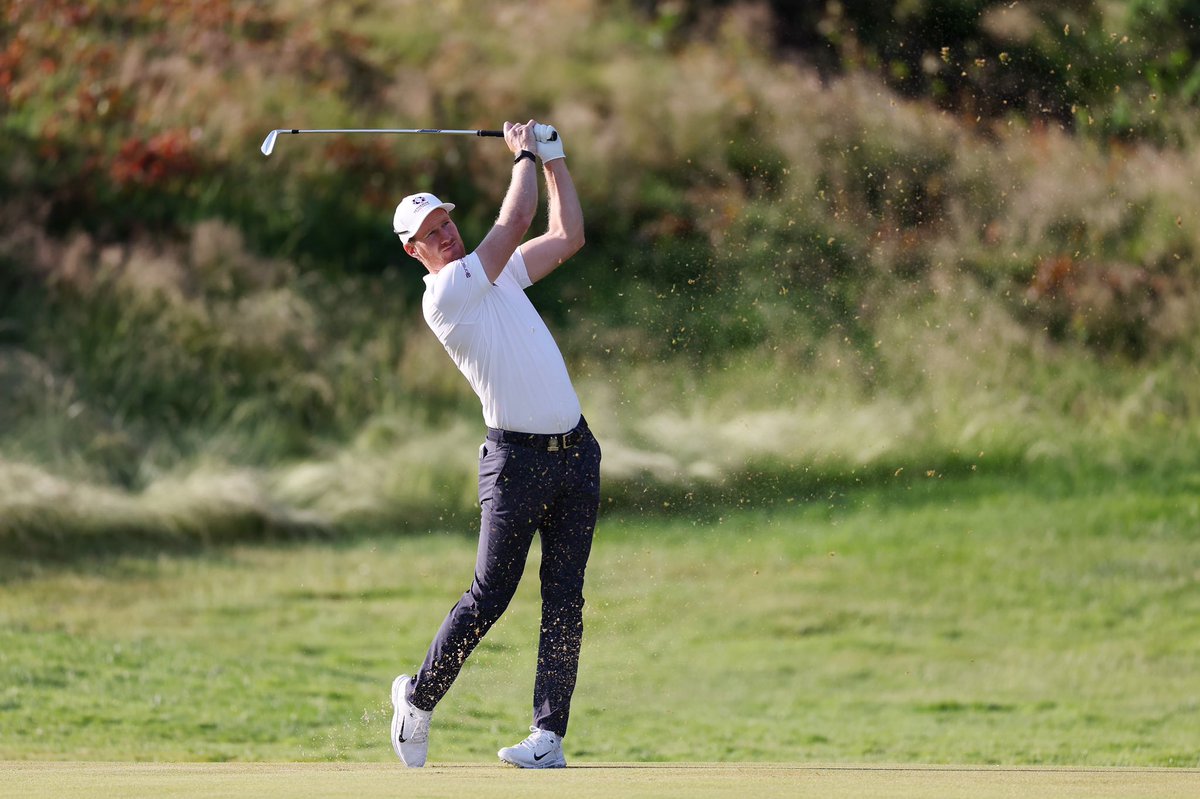 Golfnl's tweet photo. Dat waren de eerste 18 holes van @wbesseling1 in een major. Hij hield zijn ballen met name van de tee goed recht op weg naar een 71 en +1. Bij binnenkomst T26! #USOpen #golfnl 
Scores➡️ https://t.co/wBuGmdaL4I https://t.co/1mGQCxdOBK
