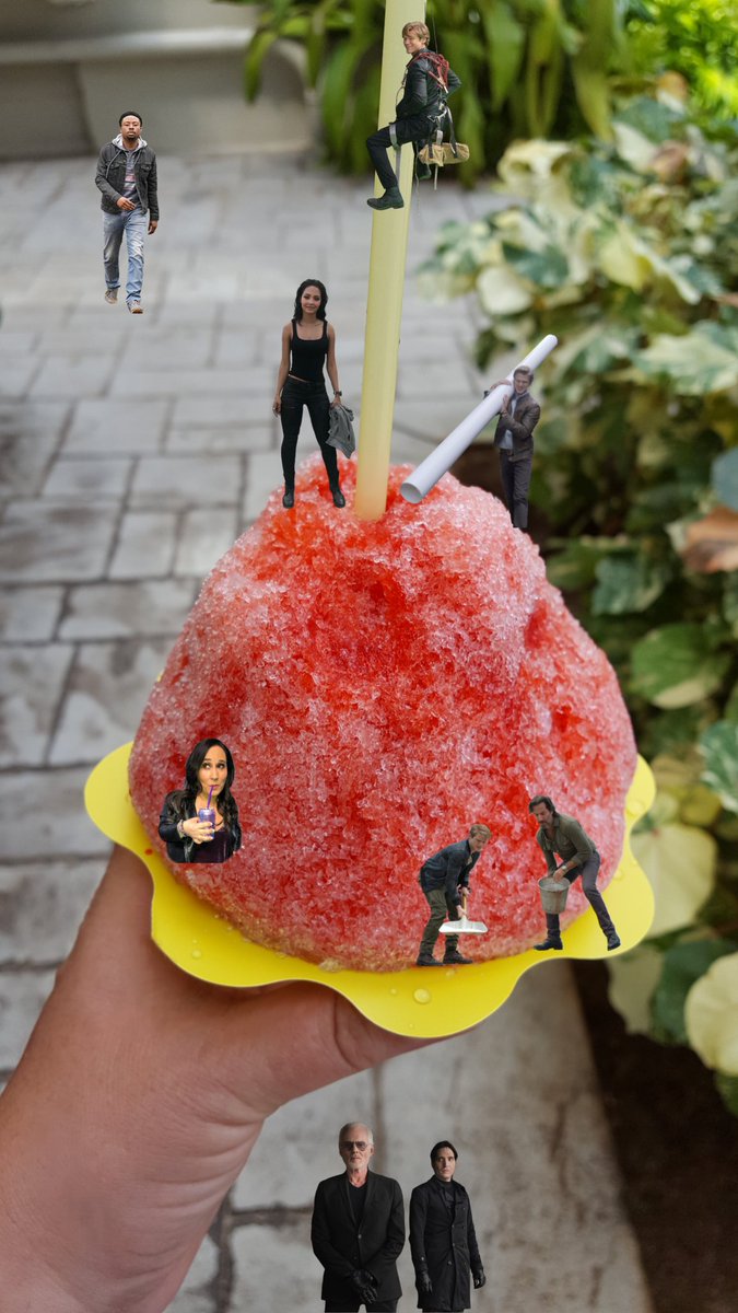 HamburgGirl154's tweet image. Hawaiian Shave Ice 🥰
#MacMashup #Mactivities 
#SaveMacGyver