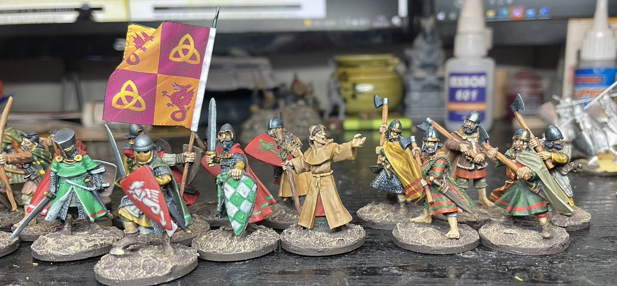 panzerkaput's tweet photo. I have totalled up all the points and my Welsh force fully painted is 501. So I have 500 points of Welsh for my Barons' War: Game, well chuffed.

#thebaronswar #fsinspired #thewelsh #footsore https://t.co/5BYDKO4i6G