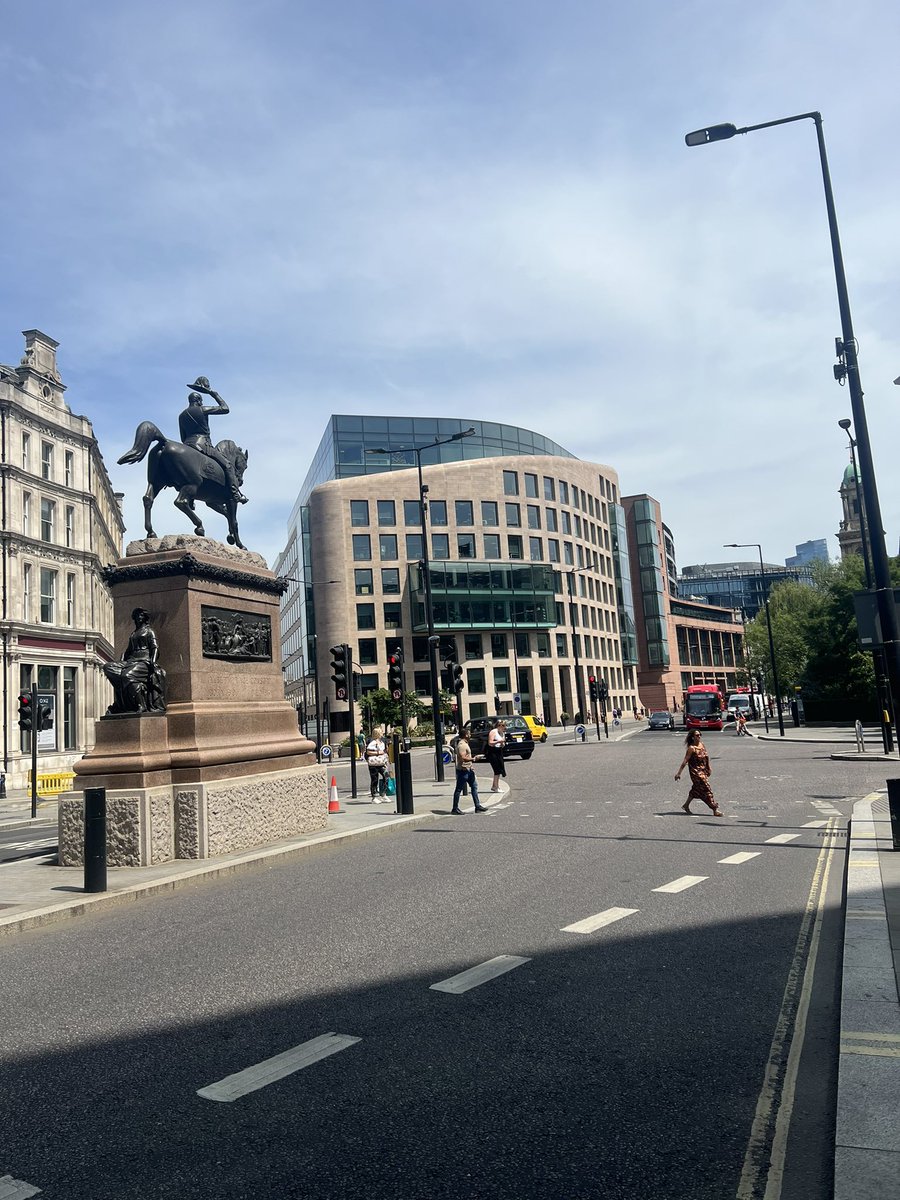 Dispute lawyer tweet media