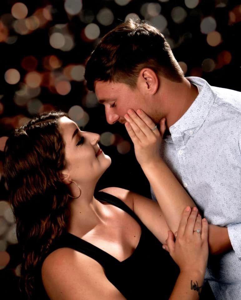 TheBaileyBishop's tweet photo. Today makes 4 years with @Amandamarie401 I love you so much ❤️❤️ https://t.co/K5rgvErSHI
