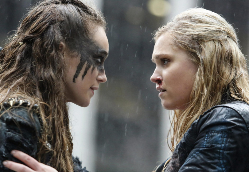 inmyqueuepod's tweet photo. Day 16: no one will ever do it quite like Clarke and Lexa from The 100. #LGBTQueue https://t.co/rtnOxim1wg
