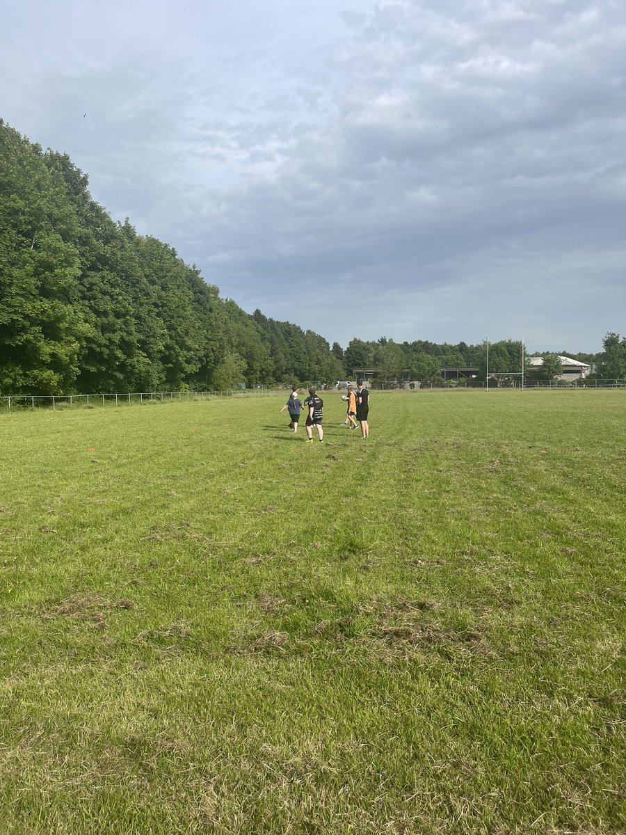 Great seeing the start up of <a href="/WestMonRFC/">WestMonRFC</a> U14s, promising to see the kids enjoying themselves and the coaches providing a open rugby environment. Look forward to seeing this grow! <a href="/Christo11590925/">Christopher Cornford 🏴󠁧󠁢󠁷󠁬󠁳󠁿</a> <a href="/gavintrollope/">Gavin</a>