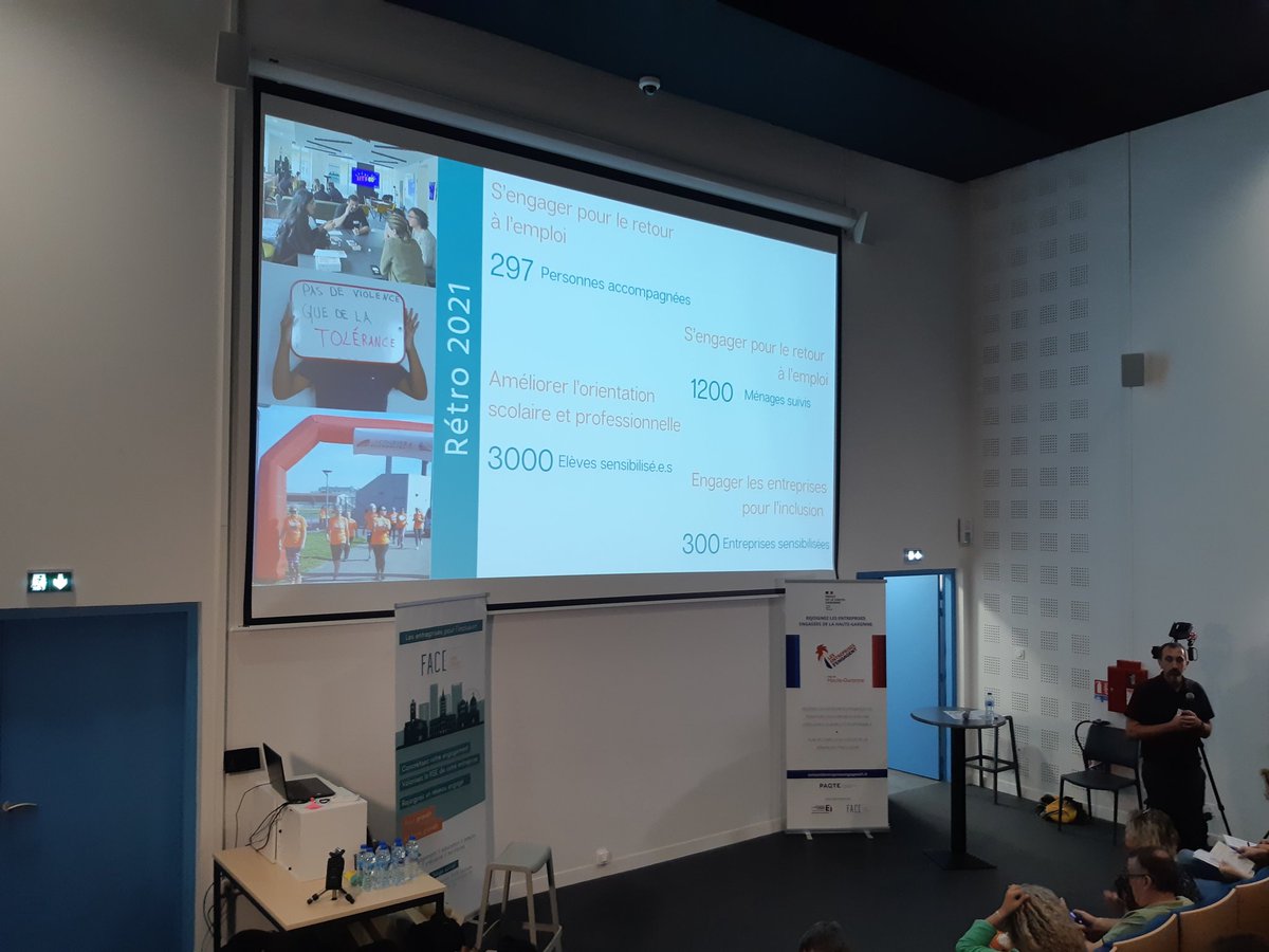 FACE31inclusion's tweet photo. #AGFACEGT
La soirée se poursuit avec le traditionnel vote des résolutions par les adhérent.e.s
Place maintenant à la présentation des actions su club avec l'intervention de notre cheffe se projet Maria Ortiz Martinez et nos partenaires #Emploi
#RSE
#inclusion https://t.co/y30nHbnGAm