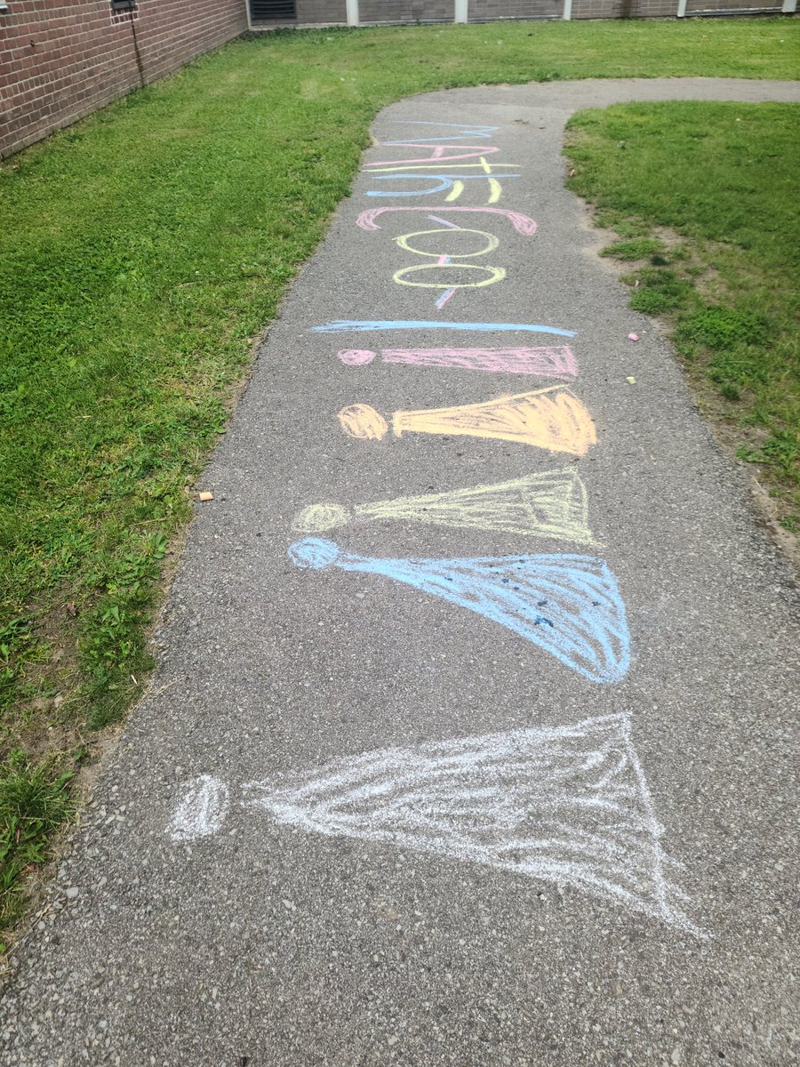 MmeRaphael's tweet photo. @scdsb_schools @oakleybarrie @scdsbmath Something tells me we achieved our goal of making math engaging this year! https://t.co/ntxCJxA7bR