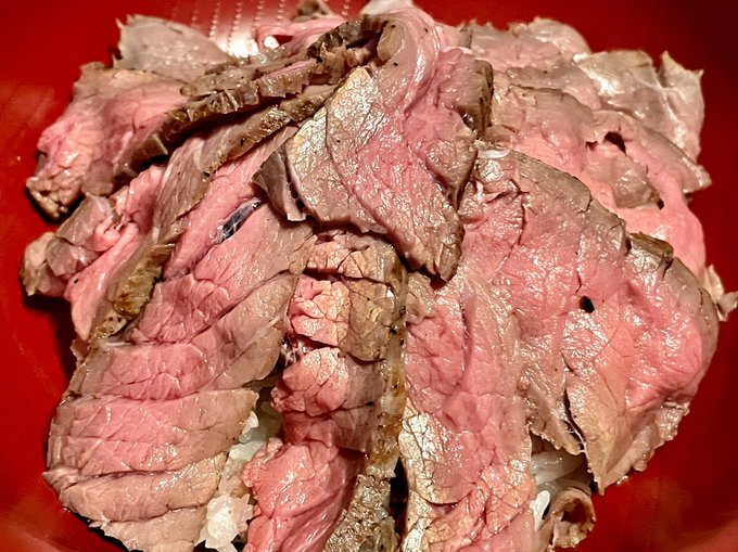 ローストビーーーーーーフ丼うめええええええええええええええええ
塩多めにしたからこのまま行けるぜええええええええうわーーーーーーーー
#作家飯 