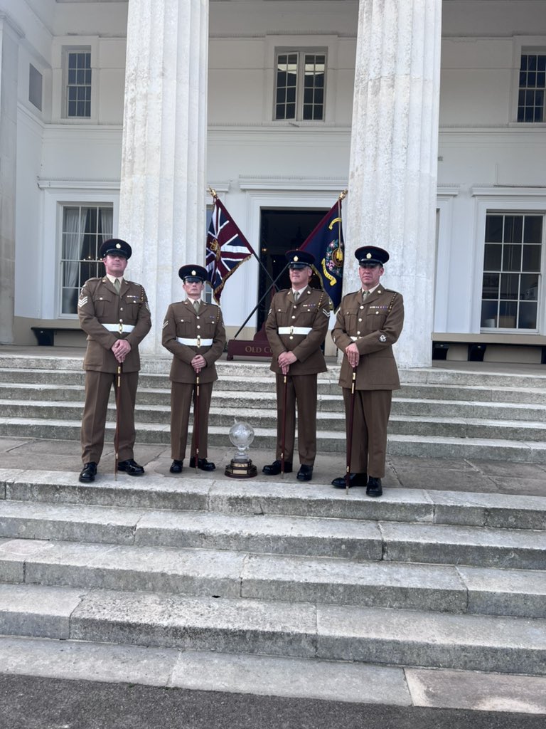 RLCCorpsSM's tweet image. The 2022 Pace Sticking Champions @UKArmyLogistics #WeAreTheRLC 🟦🟨 #ProudDad #TheCorps